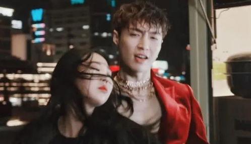 娱乐吃瓜君真人出镜视频,揭秘幕后花絮