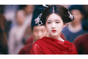 娱乐圈吃瓜爆料赵露思,娱乐圈爆料中的甜蜜与争议